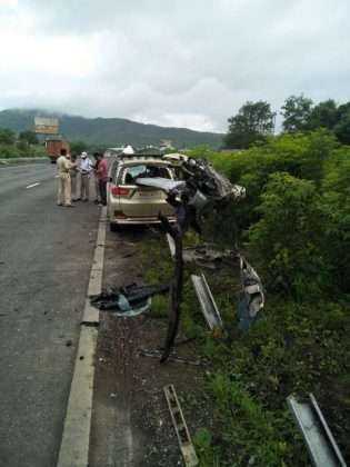 mumbai- pune expressway accident
