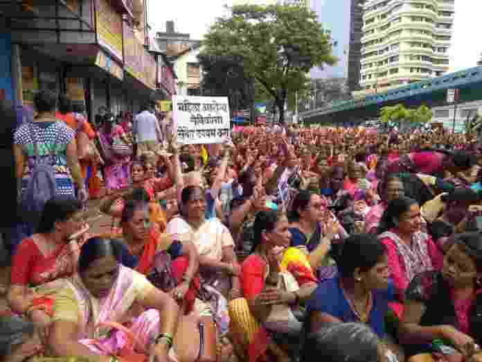 The health worker protest in azad maidan today