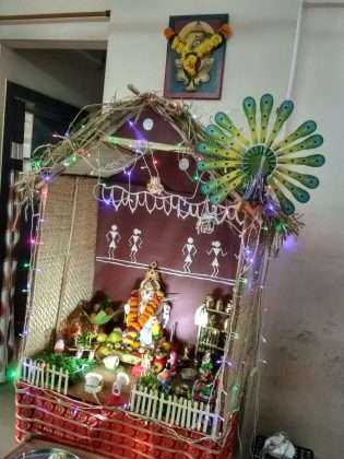eco friendly bappa contest : gayatri gore decoration on rural life style
