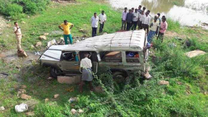 Andhrapradesh car accident