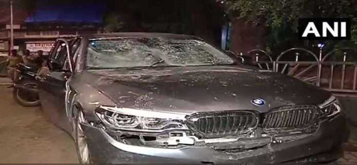 Filmy style police chase to catch drunk bmw driver