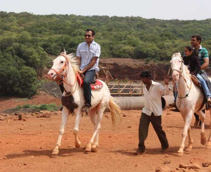 Horse Riding at Mahabaleshwar