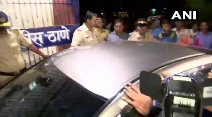 oshiwara police stn