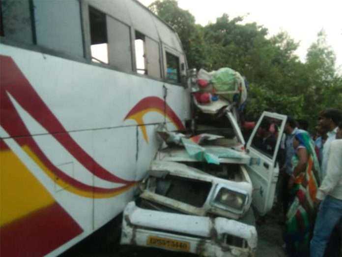 road accident in raebareli uttar pradesh seven died