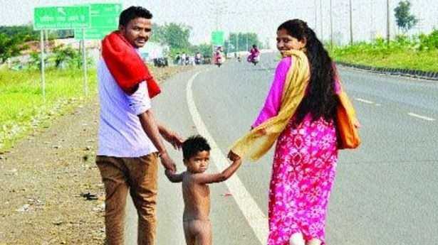 parents make their boy walk 8 k.m to fulfill their vow in solapur