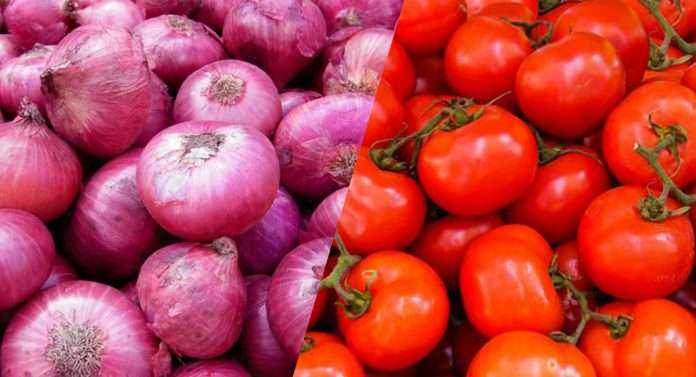rates of onion and tomato fall down again in maharashtra