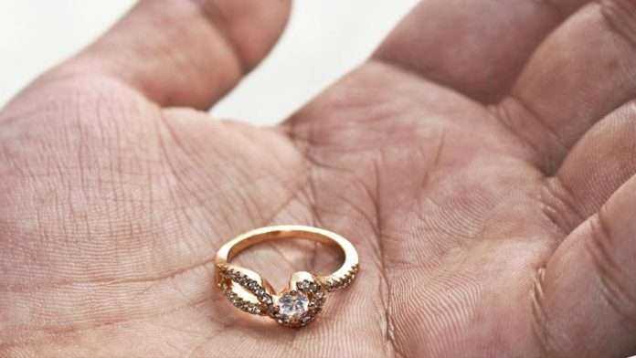 Lost ring toilet found after 9 years in New York