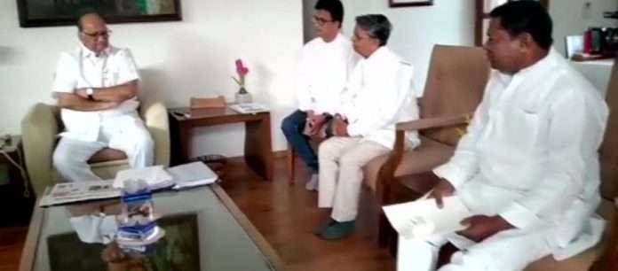 A Biju Janata Dal(BJD) delegation met NCP Chief Sharad Pawar at his residence in Pune