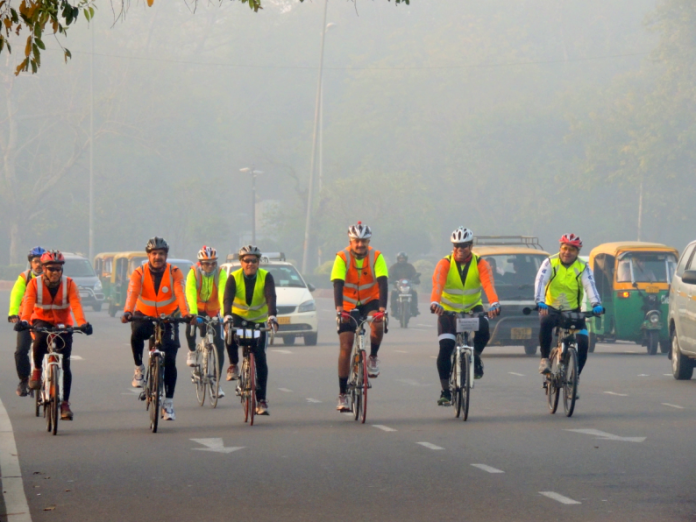 11 cycle riders completed 600 km cycle brevert