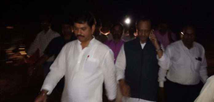 Ajit Pawar and Dhananjay Munde night walk