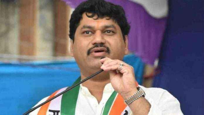 Dhananjay Munde's Facebook page hacked complaint lodged with cyber cell