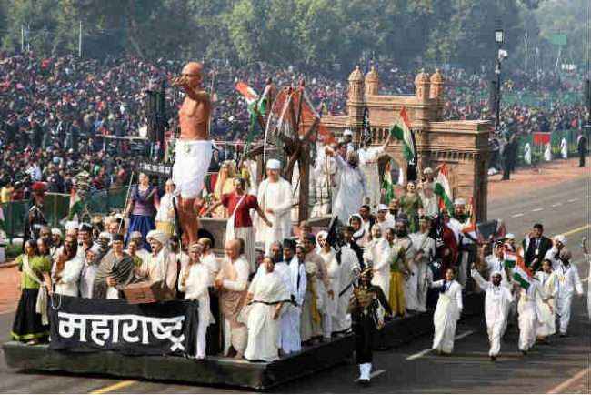 70th republic day celebrate at rajpath delhi maharashtra bharat chhodo chitrarat