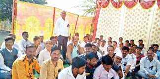 Electricity engineers and employees protest at Nashik