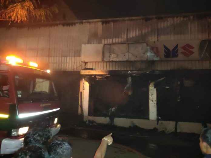 fire maruti suzuki service center in wagholi pune