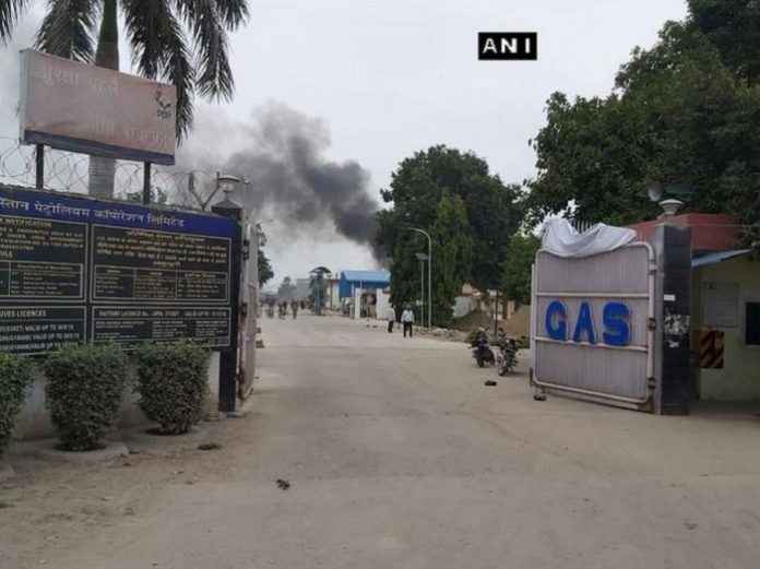 Gas Tank Explosion At Hindustan Petroleum Corporation Plant In Unnao 2