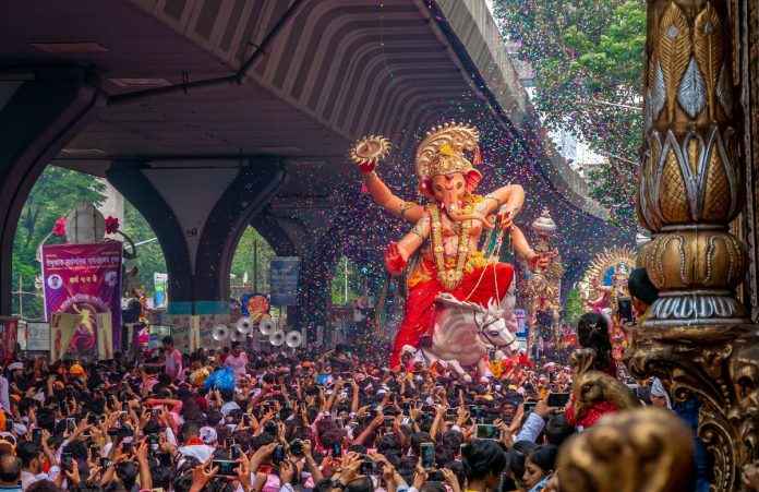 Police vacations canceled for Ganpati immersion