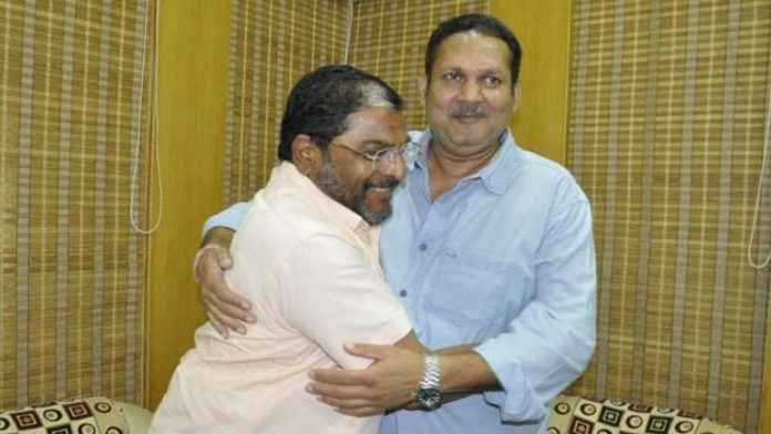Raju shetty requesting Udayanraje bhosale to not enter in bjp party