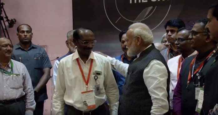 pm modi encouraging comments for Isro scientists
