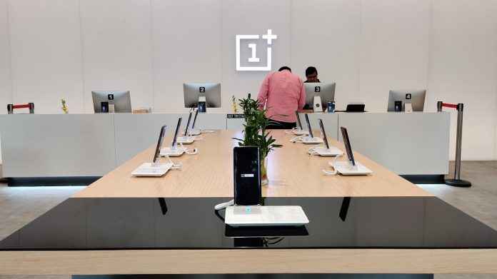 One Plus will have up to 100 Experience Centers