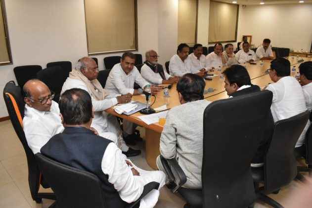 congress high command send observers maharashtra political updates