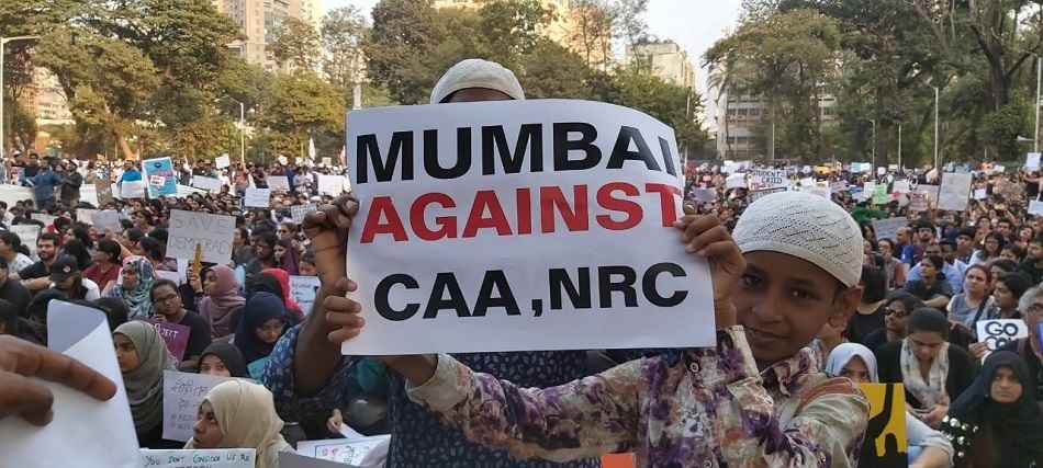 Mumbai also opposes citizenship law; Over 20 thousands agitators together