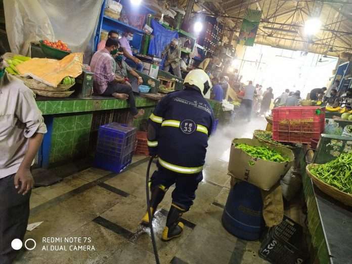 sanitization in mumbai vegetable market