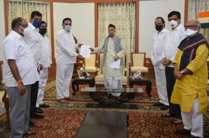 maha vikas aghadhi leaders meet governor