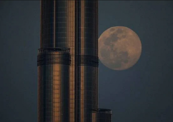 supermoon biggest and brightest moon of 2020 photos when it comes close to earth