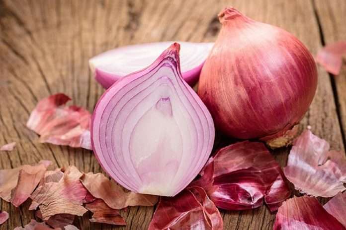 the benefits of rubbing onion on the skin in summer