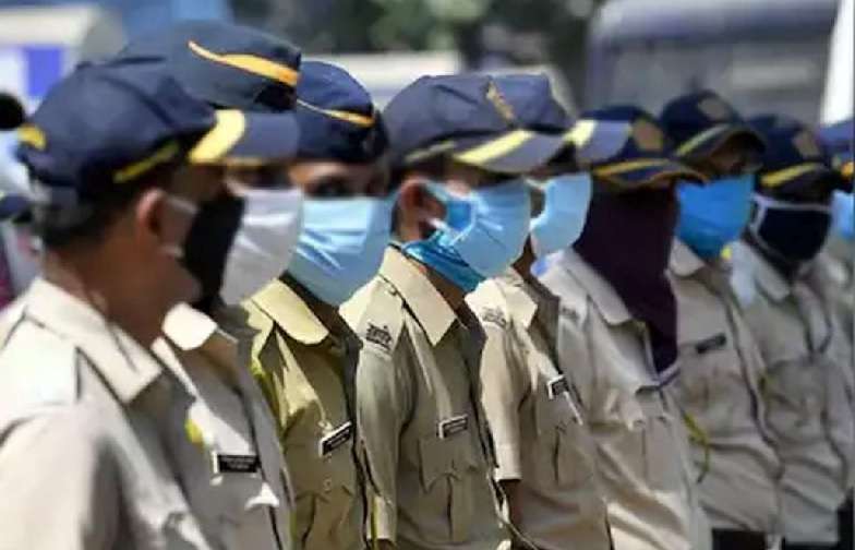 Coronavirus: महाराष्ट्रात आतापर्यंत १६ पोलिसांचा कोरोनामुळे मृत्यू; १६६६ जणांना संसर्ग