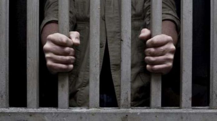 pandharpur corona virus spread through one prisoner to 28 prisoners