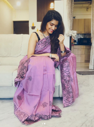 actress rasika sunil share saree picture on instagram