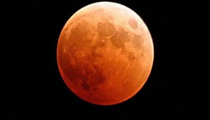 lunar eclipse chandra grahan 2020 guru purnima chandra grahan time astrolog grahan prediction