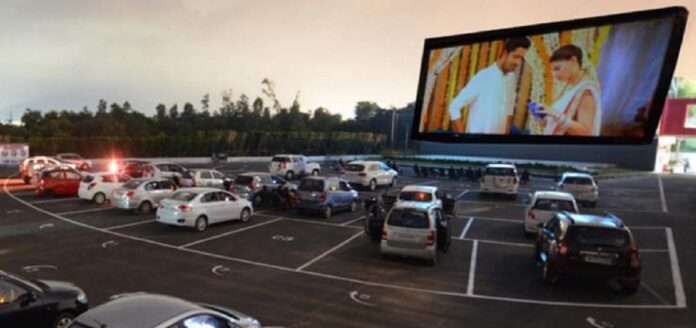 Drive-In-Theater