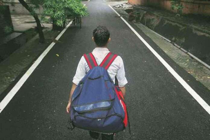 delivery boy Booked in thane