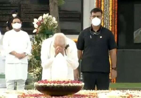 president ram nath kovind & pm narendra modi several other leaders pays tribute to bharat ratan atal bihari vajpayee
