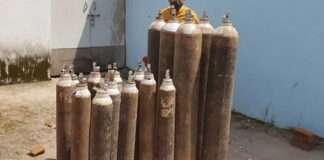 Oxygen black market, 62 cylinders seized from Nagpur Road