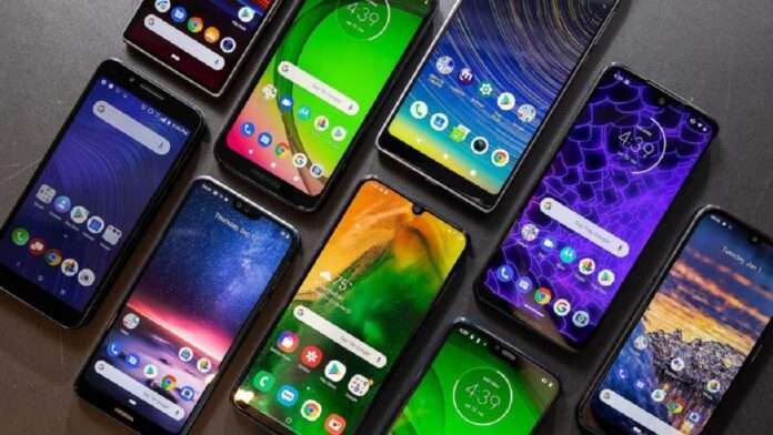 Mobile phones to become costlier as government imposes 10% duty on import of display: Industry body