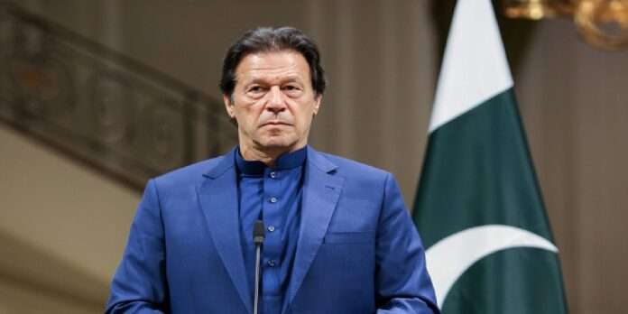 Patistan Pm imran khan wins trust vote with 178 votes national assembly pti government