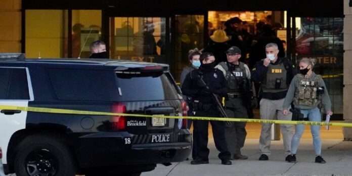 Shooting at Mayfair Mall in the US 8 injured