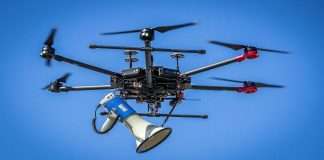 Drone cameras will move on the roofs of buildings during the curfew