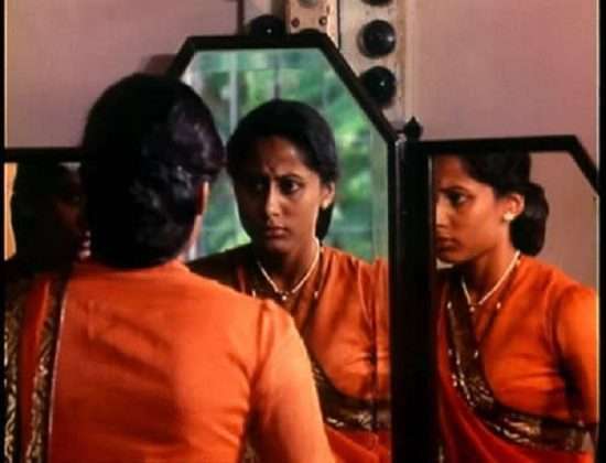 actress smita patil 34th death anniversary: smita patil famous movie