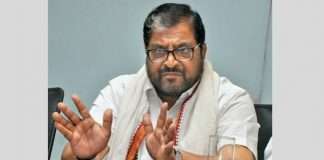Raju Shetty warns PM narendra modi about corona vaccination