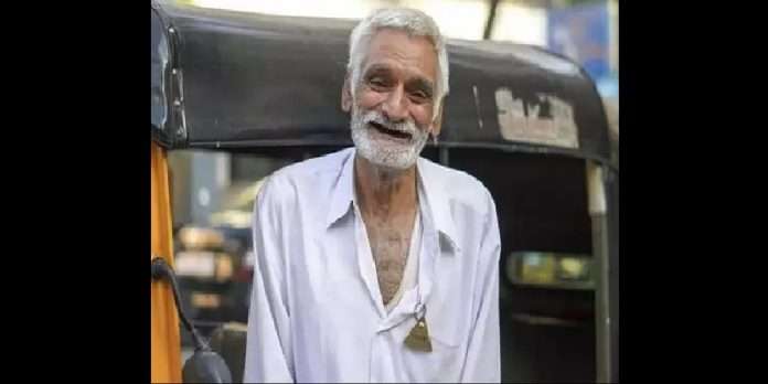 mumbai rikshadriver man old his house sleeping in his auto to educate his grand daughter story viral on social media