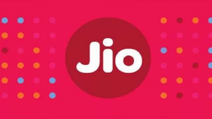reliance jio offering unlimited calling and high speed internet for one year at 749rs