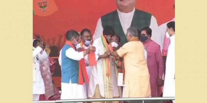 west bengal election actor mithun chakraborty joins bjp at pms rally