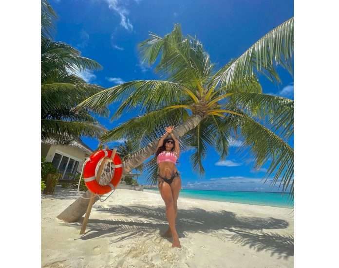 Krishna Shroff share holiday mood in maldives photo viral on internet