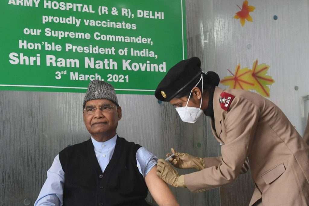 Corona Vaccination: राष्ट्रपती रामनाथ कोविंद यांनी कोरोना लसीचा घेतला पहिला डोस