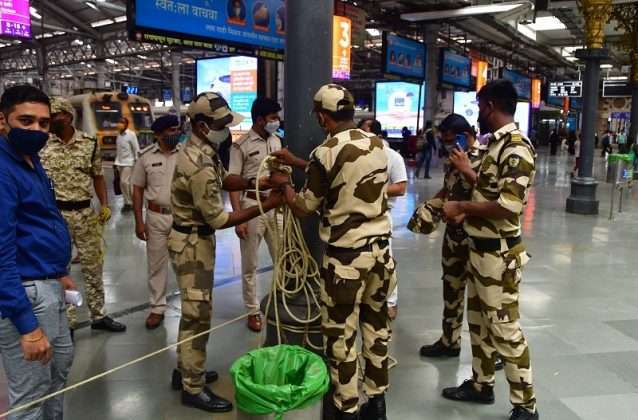 Photo: Railway administration prepares for implementation of lockdown