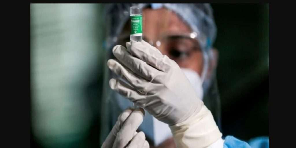 Vaccination: कोरोना नायनाट लसीकरणातून, IMF कडून ५० अब्ज डॉलर्सच्या प्रस्तावाला मंजुरी